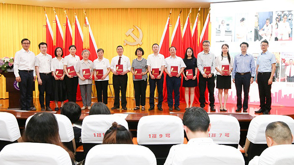图片37.jpg 图片37.jpg