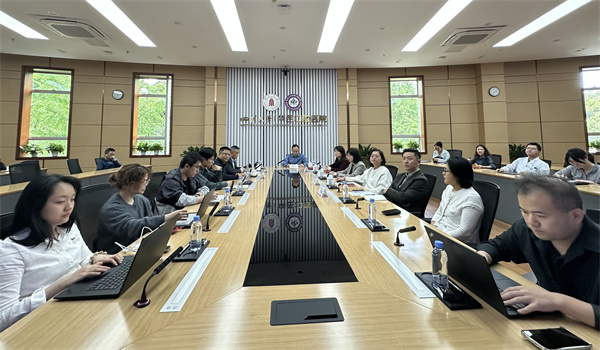 AE462A7B85AC02DBC47723BC7DD0D8D2.jpg AE462A7B85AC02DBC47723BC7DD0D8D2.jpg